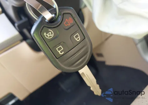 2013 Ford F-150 Lariat z USA, uszkodzony, nr VIN 1FTFW1EF3DFB88835